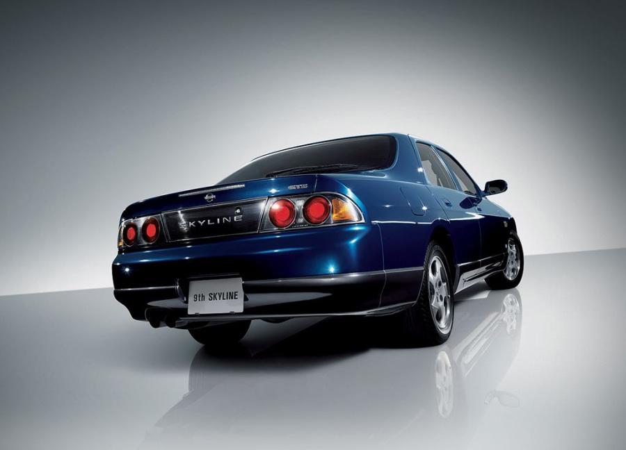Nissan Skyline GTS Sedan '1993